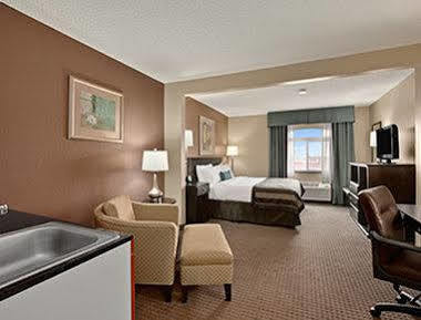 Wingate By Wyndham Pueblo Exterior foto